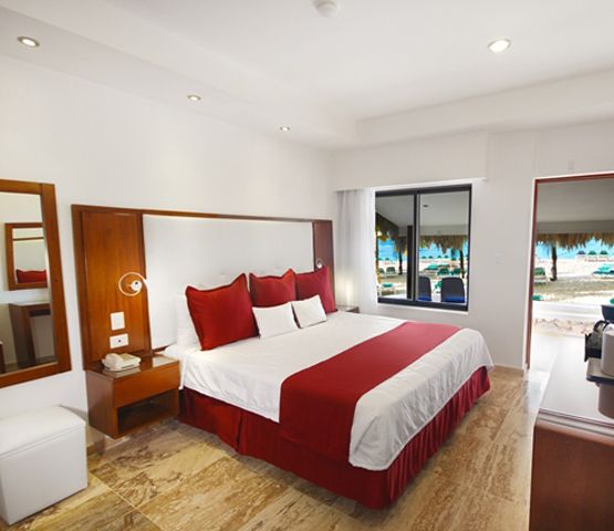 Viva Wyndham Dominicus Beach: Sistemazione All inclusive + 8 immersioni's photos